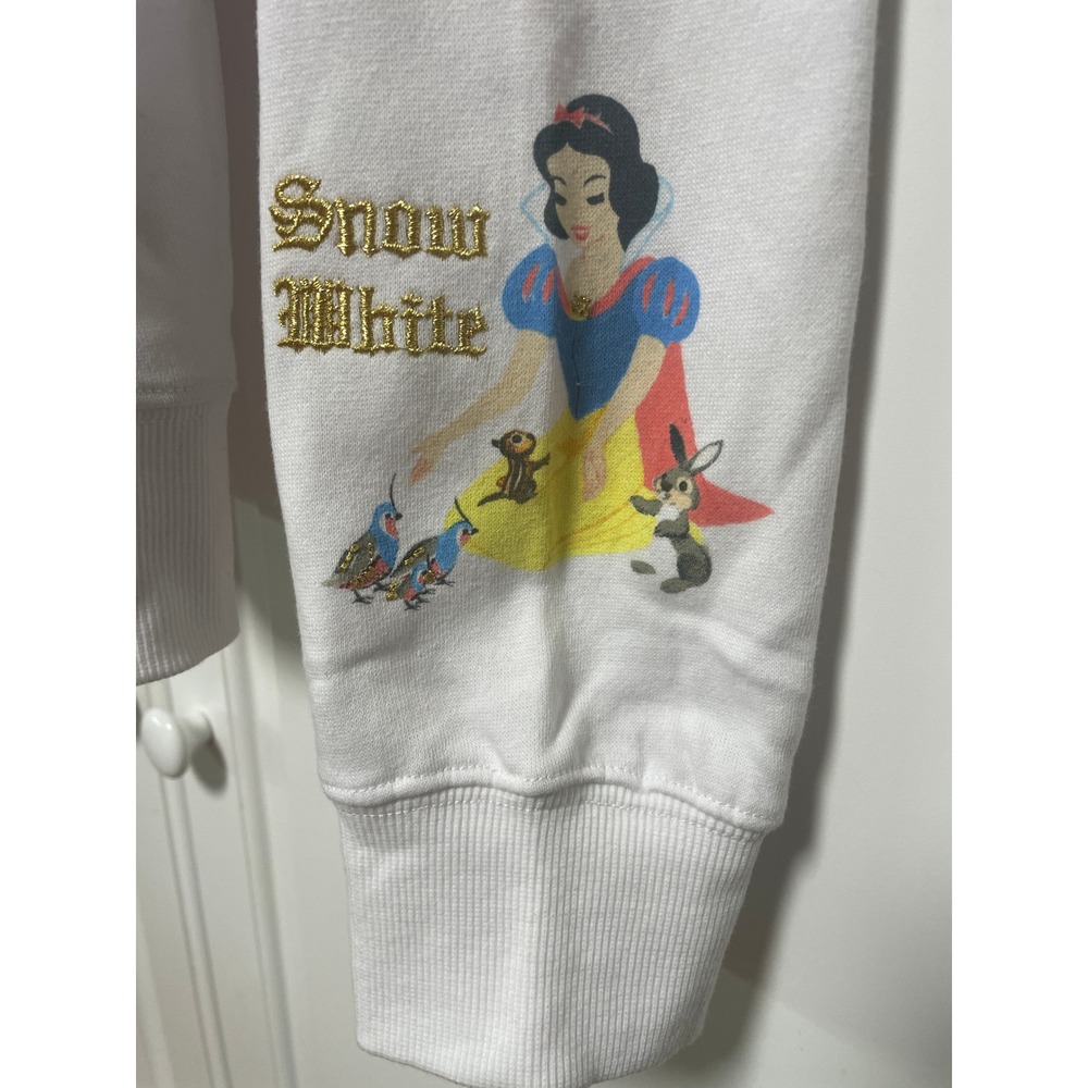Disney Snow white and the seven dwarfs Woman's size Large sweatshirt. - Picture 2 of 4